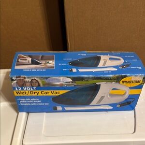 Intersections 12 Volt Wet/Dry Car Vacuum